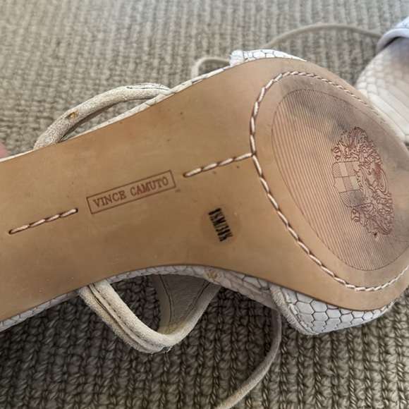 Vince Camuto Rae snake embossed heel - Picture 3 of 5